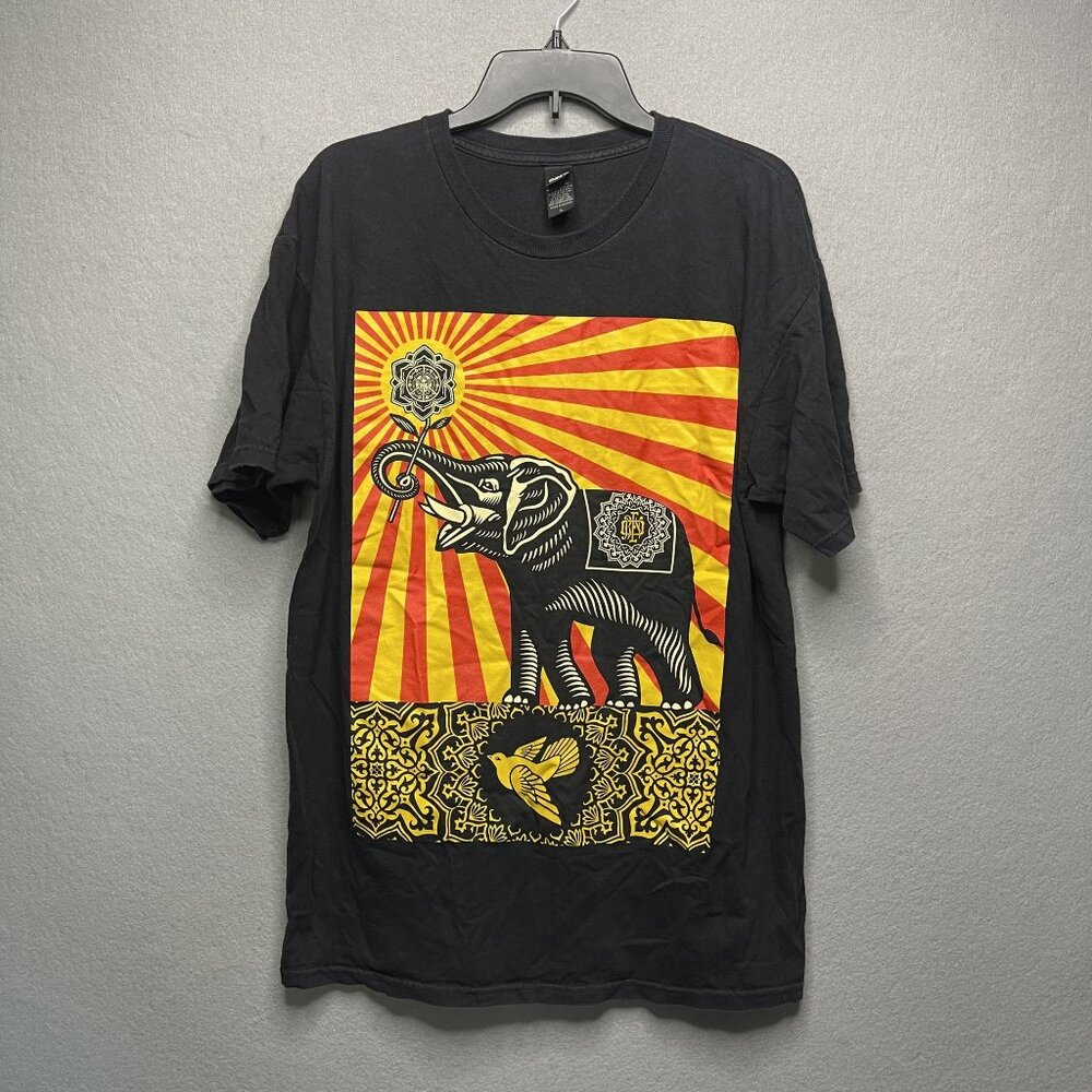 Obey Black Graphic T-Shirt Elephant Design Sunburst Print Mens L